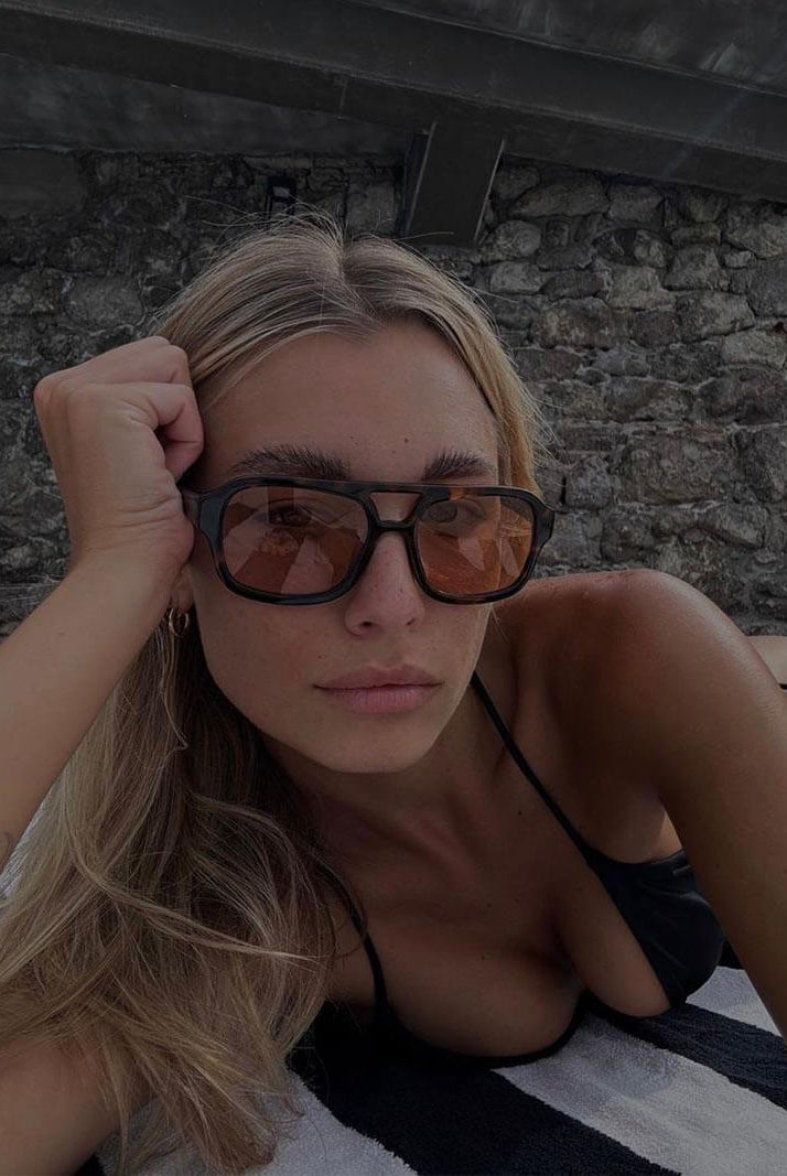 ZEYA - Monica Oversized Cat-Eye Sunglasses
