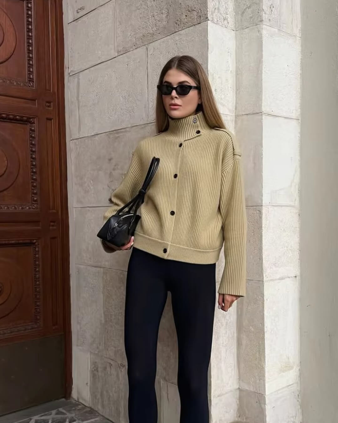 Ahiwa Cardigan tricoté col montant