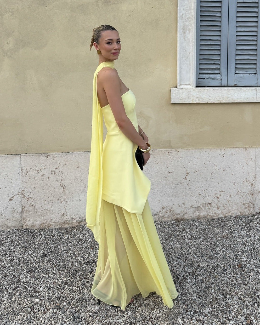 Sophia robe maxi asymétrique transparente