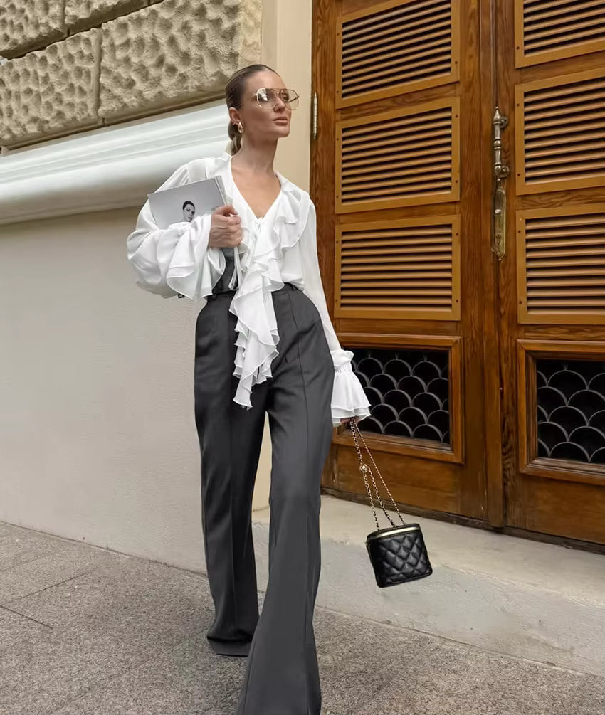 Blouse Monica à col noué et volants