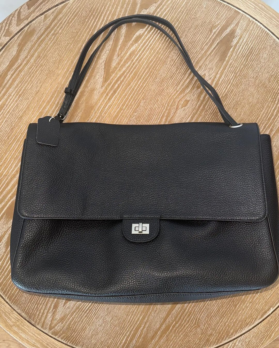Sac à bandoulière en cuir Ava Maxi Flap