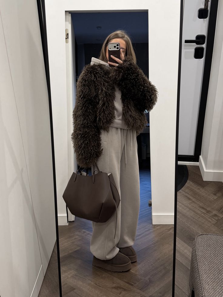 Manteau en fausse fourrure Stella