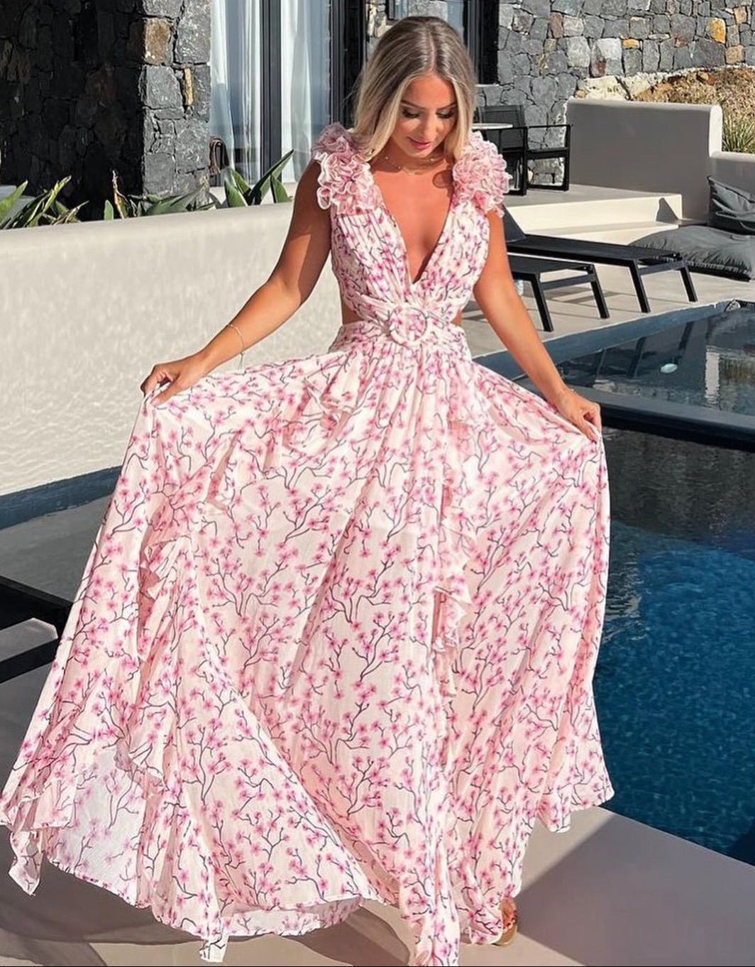 Robe longue Katya à fleurs avec manches à volants