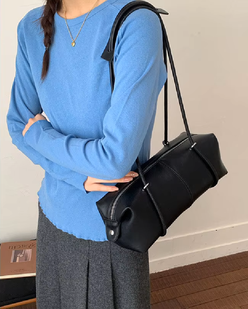 Amelia Boston Pillow Bag