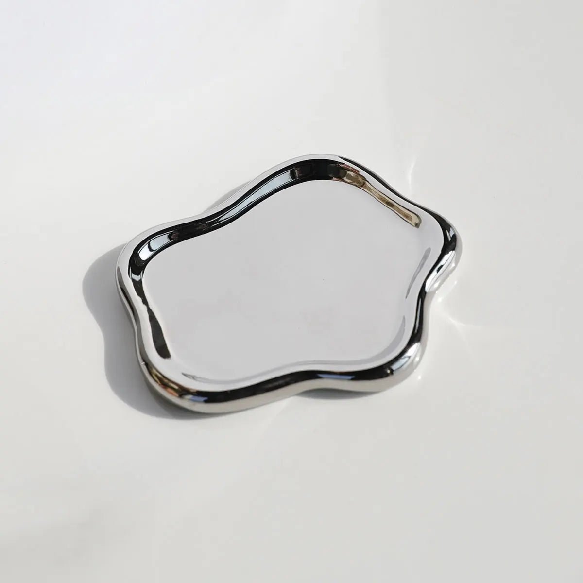 ZEYA - Cristine Irregular Ceramic Jewelry Tray for Display & Jewelry Storage