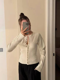 Cardigan ajusté à boutons Daenerys
