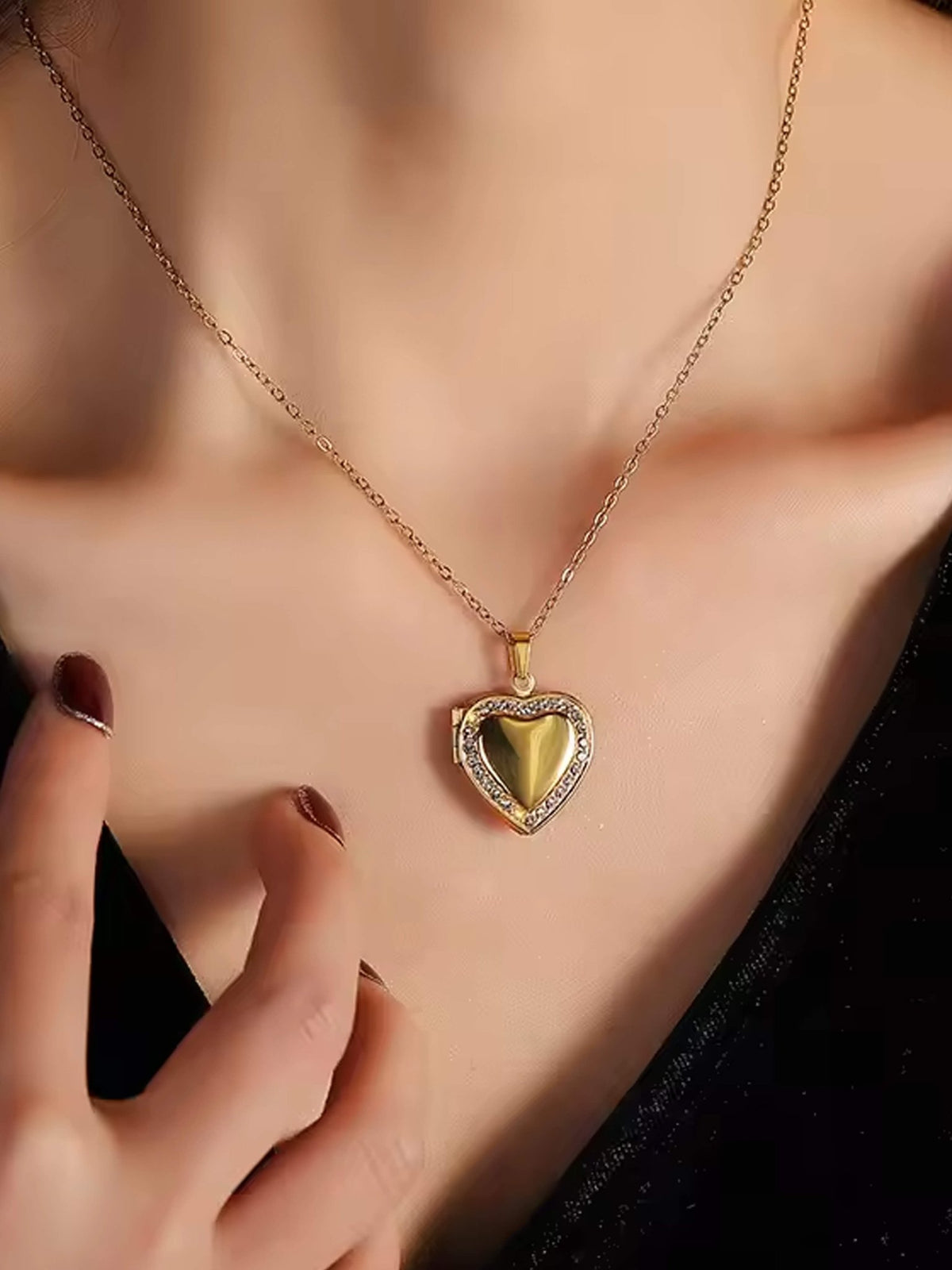ZEYA - Dara Heart Locker Necklace