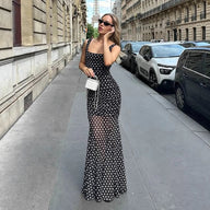 Robe moulante Elara à motif psychédélique