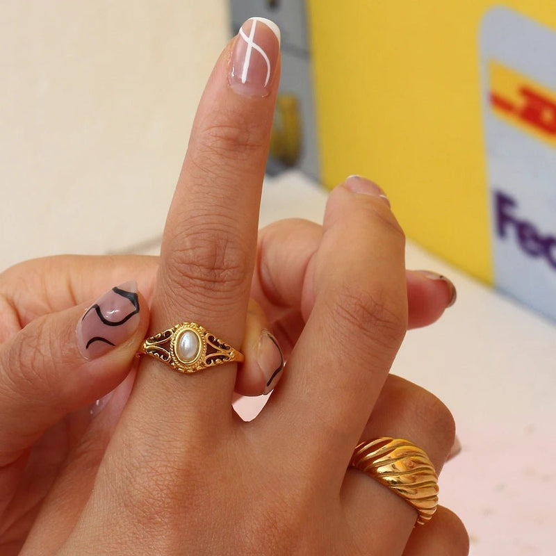 ZEYA - Harper Pearl Ring