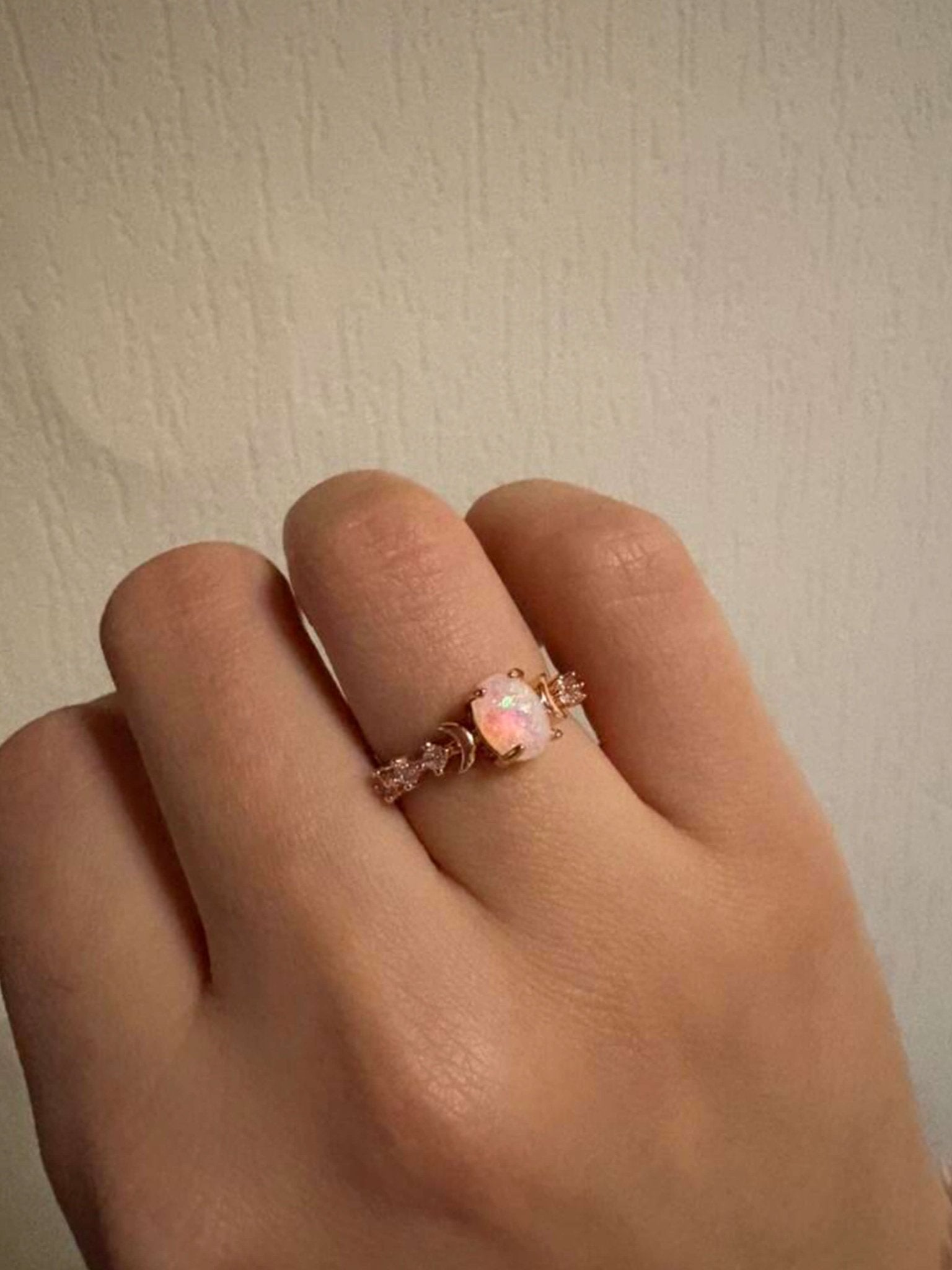 ZEYA - Jullie Natural Stone Ring