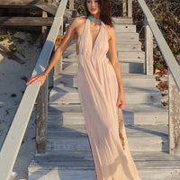 Robe maxi Liza à encolure profonde