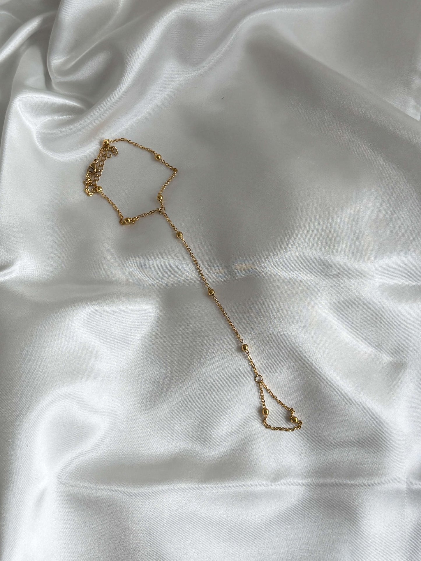 ZEYA - Odessa Handchain