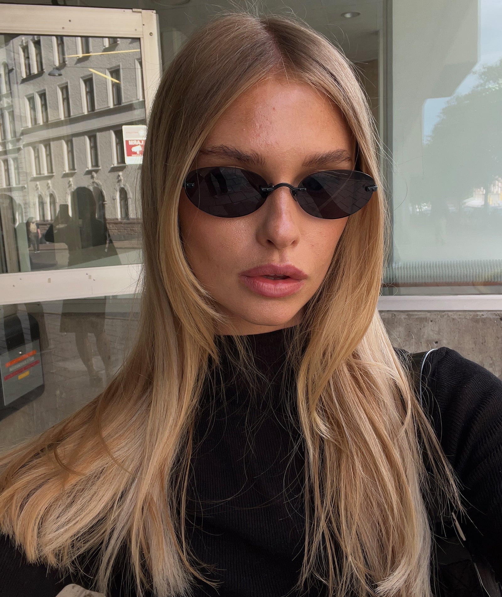 ZEYA - Patricia Frameless Retro Sunglasses