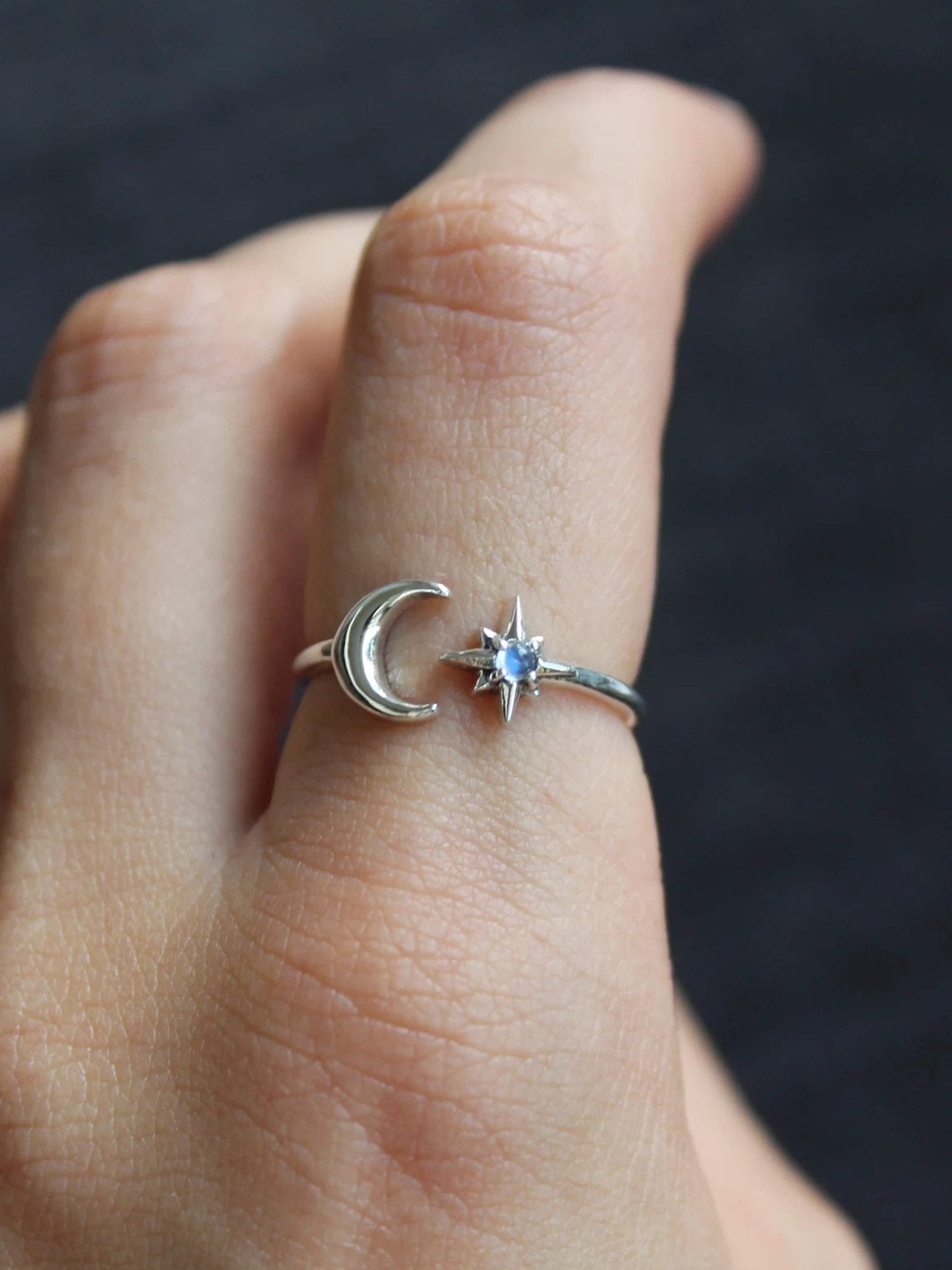 ZEYA - Sofia Moon and Star Ring