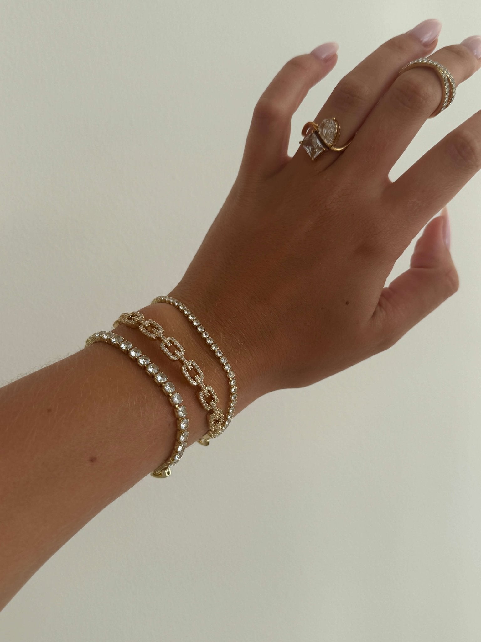 ZEYA - Tennis Bracelet