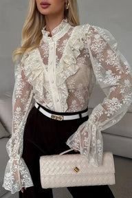 Blouse transparente en dentelle à volants Valerie