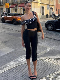 Venice Black Capris Pants